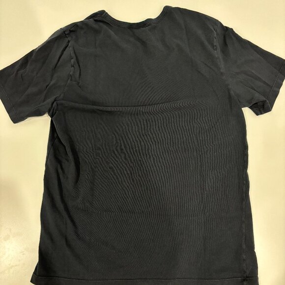 Hugo Boss Men's Black T-Shirt | Size Large - Picture 2 of 2